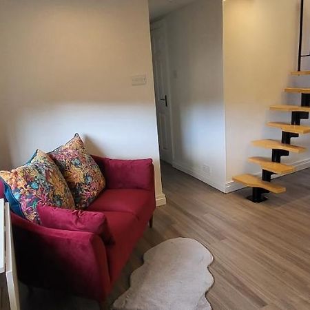 Beautiful Holiday Studio In The Heart Of Rochester Exteriér fotografie